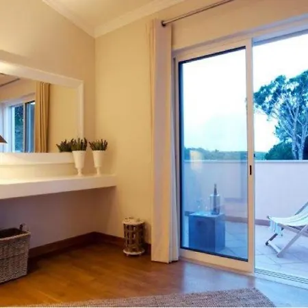 Elegant 6 Bedroom Arden Games With Snooker Table And Table Tennis Quinta Do Villa