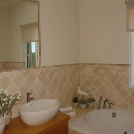 Villa Elegant 6 Bedroom Arden Games With Snooker Table And Table Tennis Quinta Do *