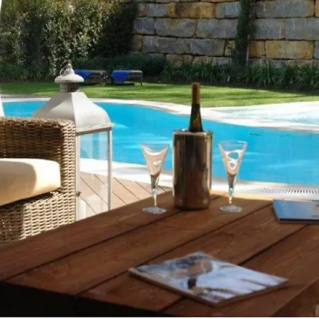 Elegant 6 Bedroom Arden Games With Snooker Table And Table Tennis Quinta Do