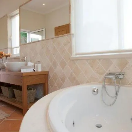 Villa Elegant 6 Bedroom Arden Games With Snooker Table And Table Tennis Quinta Do Almancil