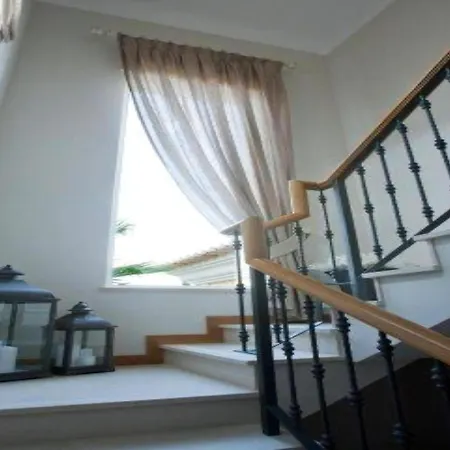 Elegant 6 Bedroom Arden Games With Snooker Table And Table Tennis Quinta Do Almancil