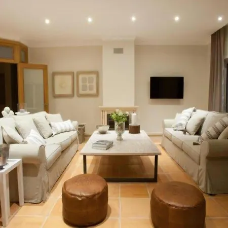 Villa Elegant 6 Bedroom Arden Games With Snooker Table And Table Tennis Quinta Do *