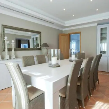 Villa Elegant 6 Bedroom Arden Games With Snooker Table And Table Tennis Quinta Do