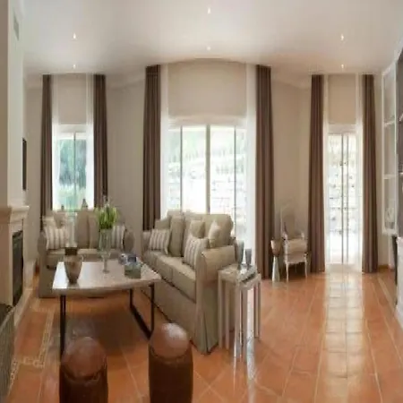Villa Elegant 6 Bedroom Arden Games With Snooker Table And Table Tennis Quinta Do *
