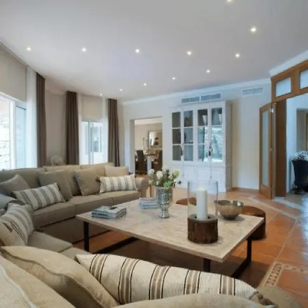 Villa Elegant 6 Bedroom Arden Games With Snooker Table And Table Tennis Quinta Do Almancil