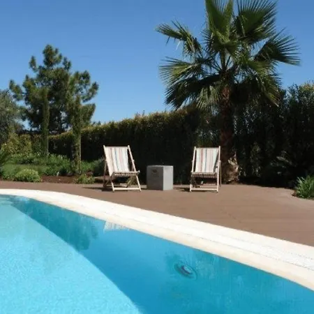 Willa Elegant 6 Bedroom Arden Games With Snooker Table And Table Tennis Quinta Do