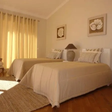 Elegant 6 Bedroom Arden Games With Snooker Table And Table Tennis Quinta Do *