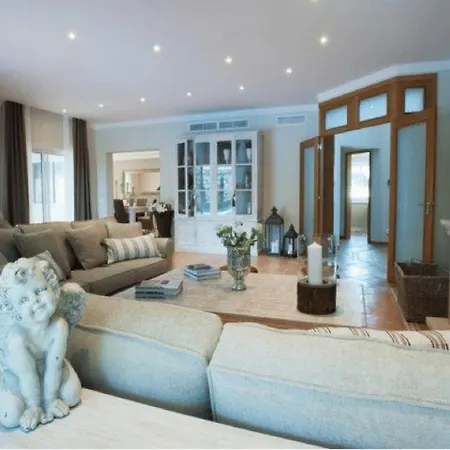 Elegant 6 Bedroom Arden Games With Snooker Table And Table Tennis Quinta Do Almancil